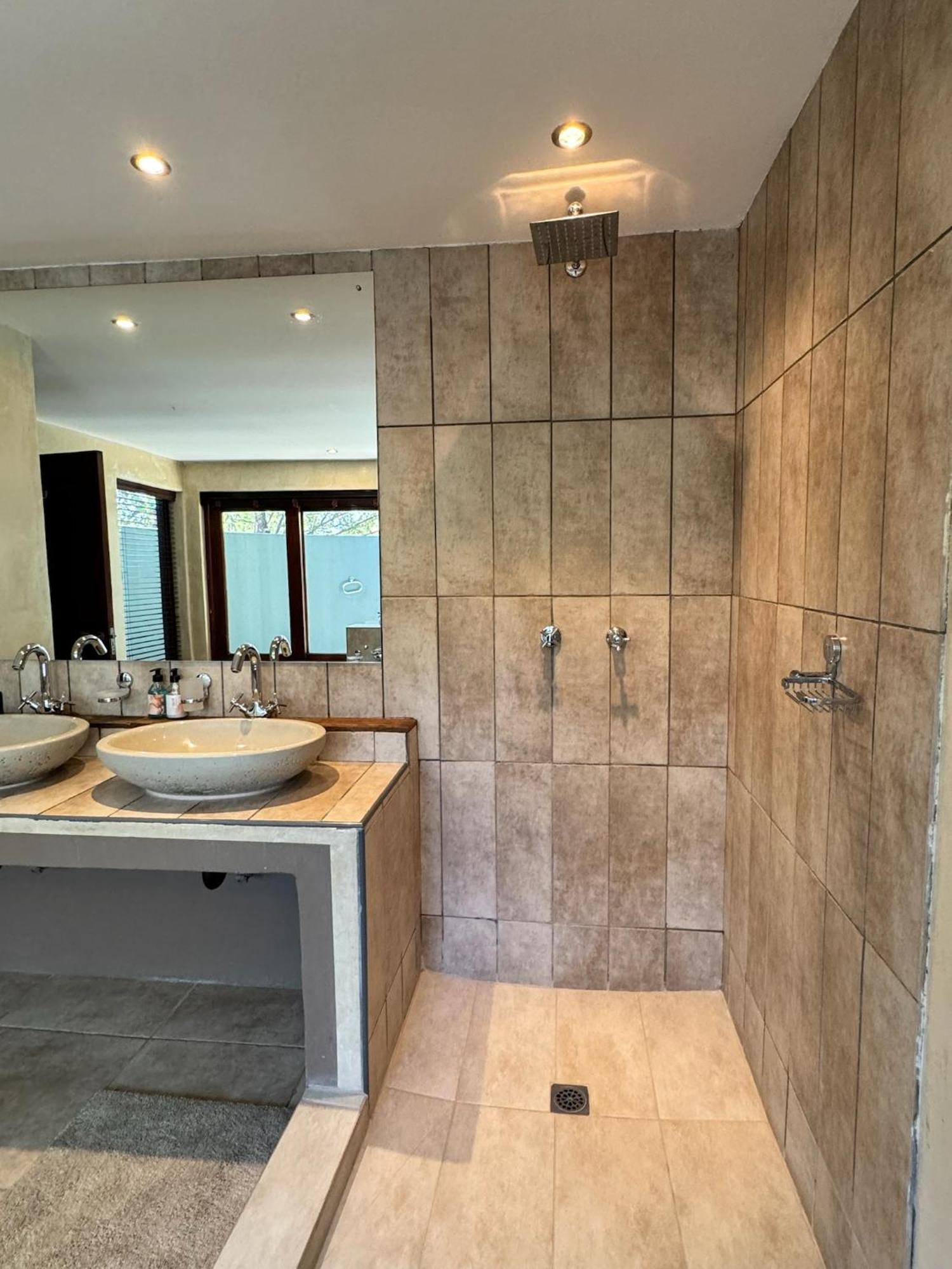 Pangolin Game Lodge - Self Catering, Incl 2 Game Drives Per Day Matlhagame 외부 사진